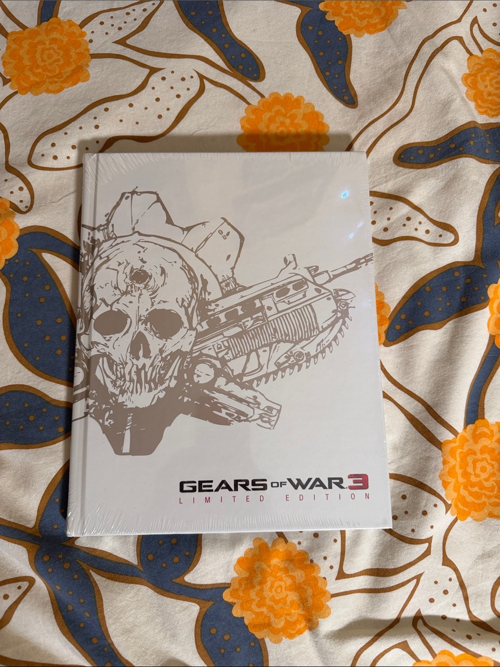 Gears of War 3 Limited Edition Strategy Guide - sealed